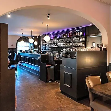 Bar-bistro-hotel Dok Отель 3*