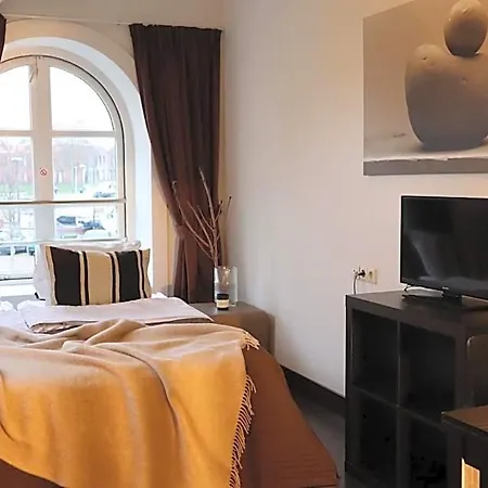 Отель Bar-bistro-hotel Dok 3*