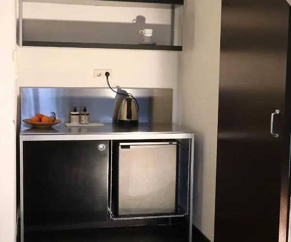 Hotel Bar-bistro-hotel Dok 3*