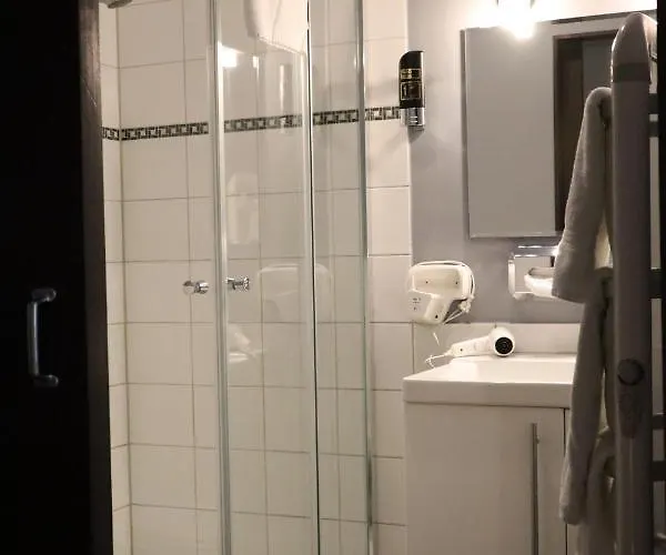 Otel Bar-bistro-hotel Dok