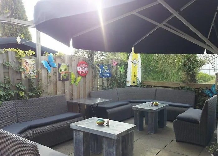 Bar-bistro-hotel Dok 3* Steenbergen (North Brabant)