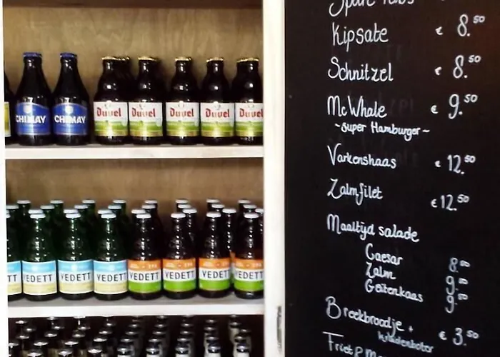 Bar-bistro-hotel Dok Steenbergen (North Brabant)