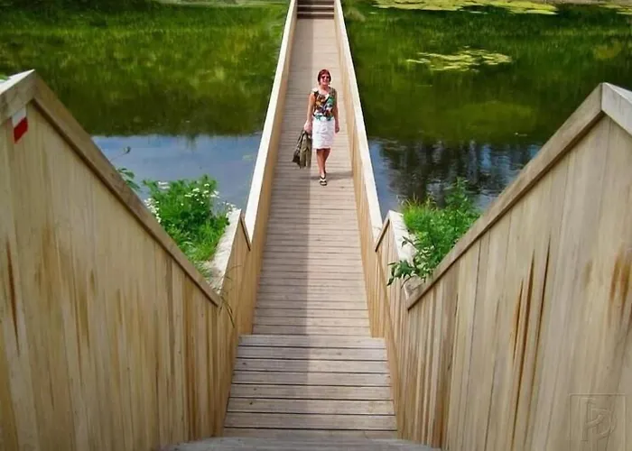 Bar-bistro-hotel Dok 3*