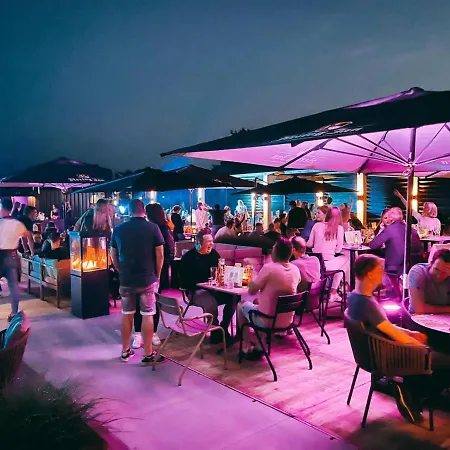 Hotel Bar-bistro-hotel Dok Steenbergen (North Brabant)