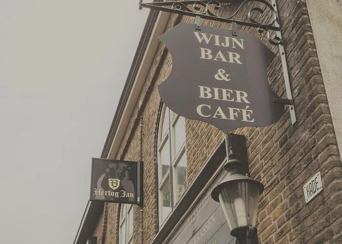 Hotel Bar-bistro-hotel Dok Steenbergen (North Brabant)