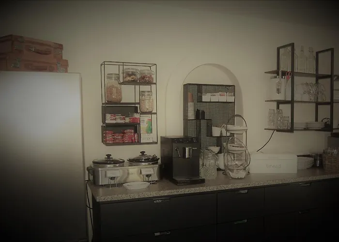 Bar-bistro-hotel Dok Hotel Steenbergen (North Brabant)